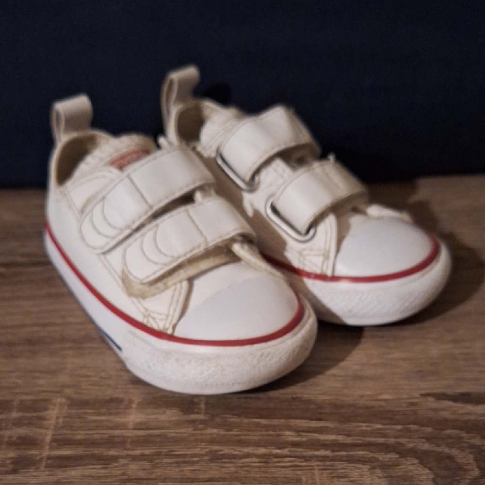 Toddler White Velcro Converse  Sneakers